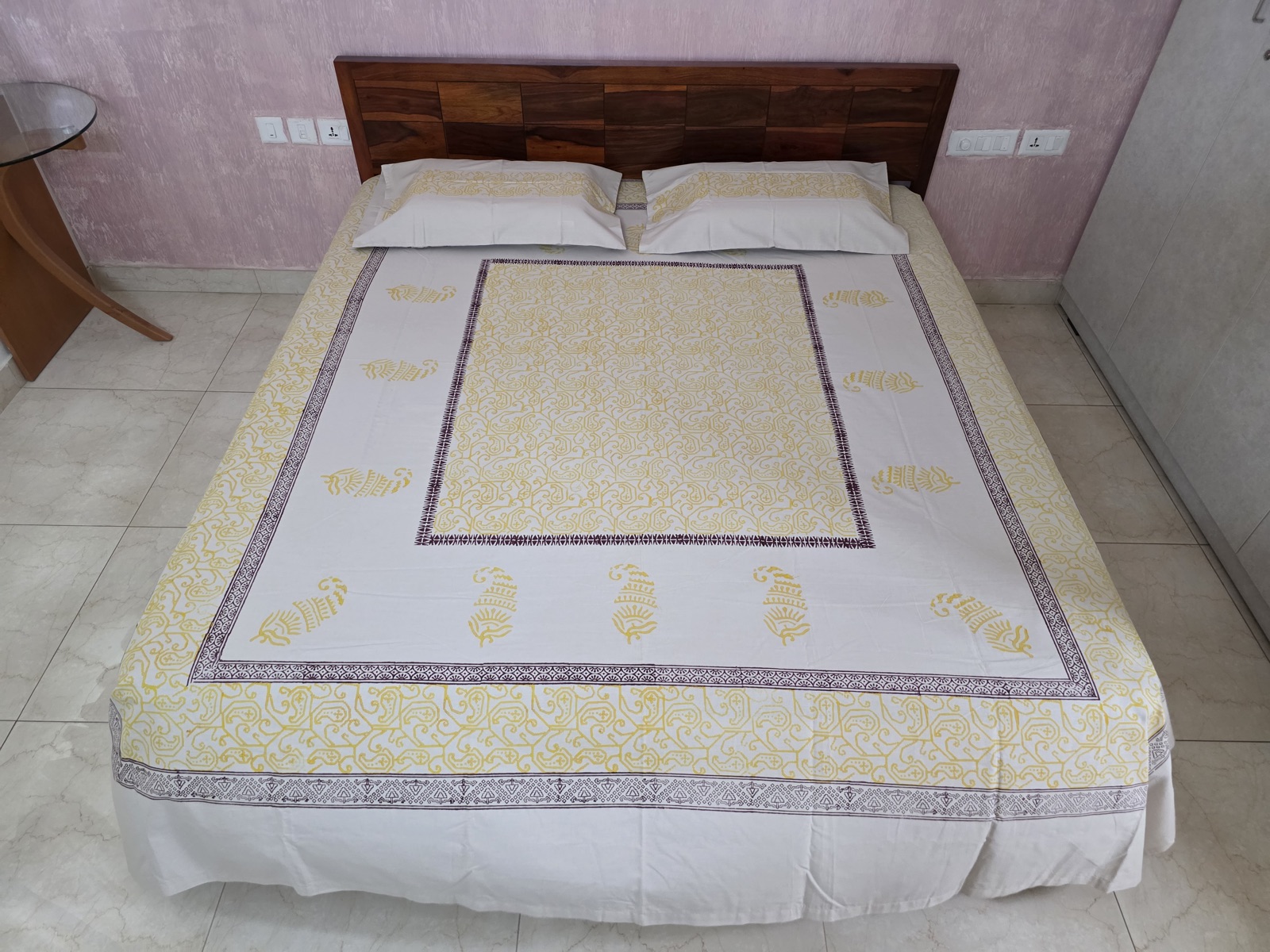 King Size Bed Spread 005 view 2