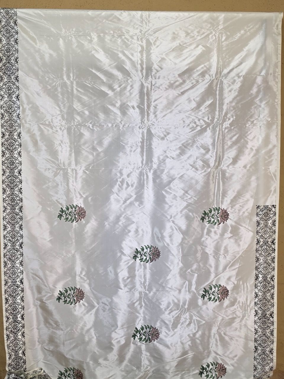 Block Printed Kanjivaram Silk Saree 005 view 3